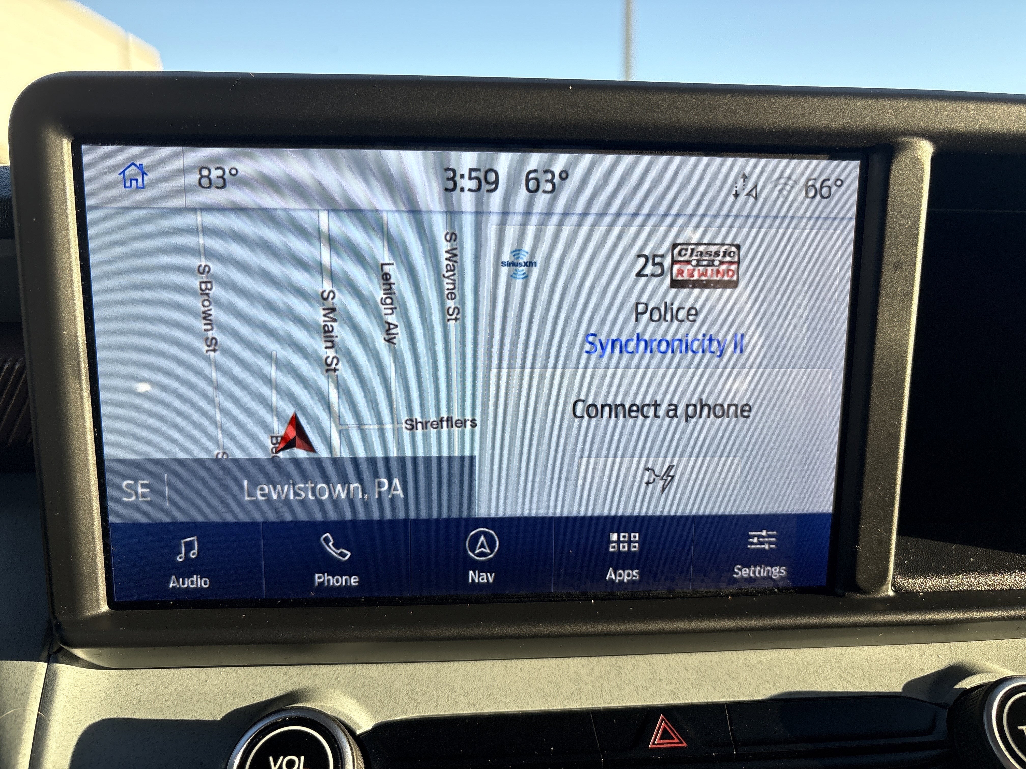 2023 Ford MAVERICK LARIAT w/ Luxury Pkg