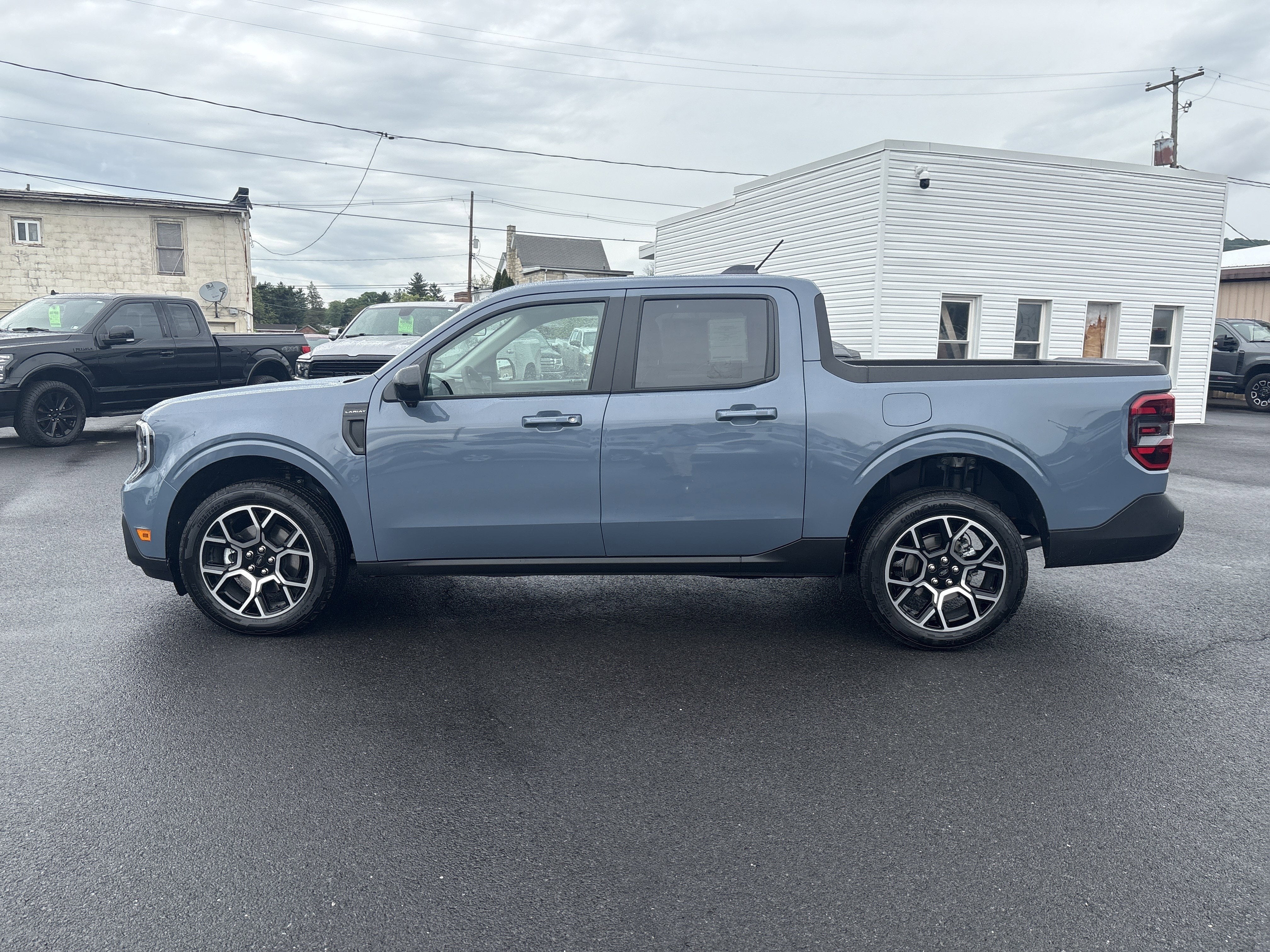 2026 Ford Maverick LARIAT