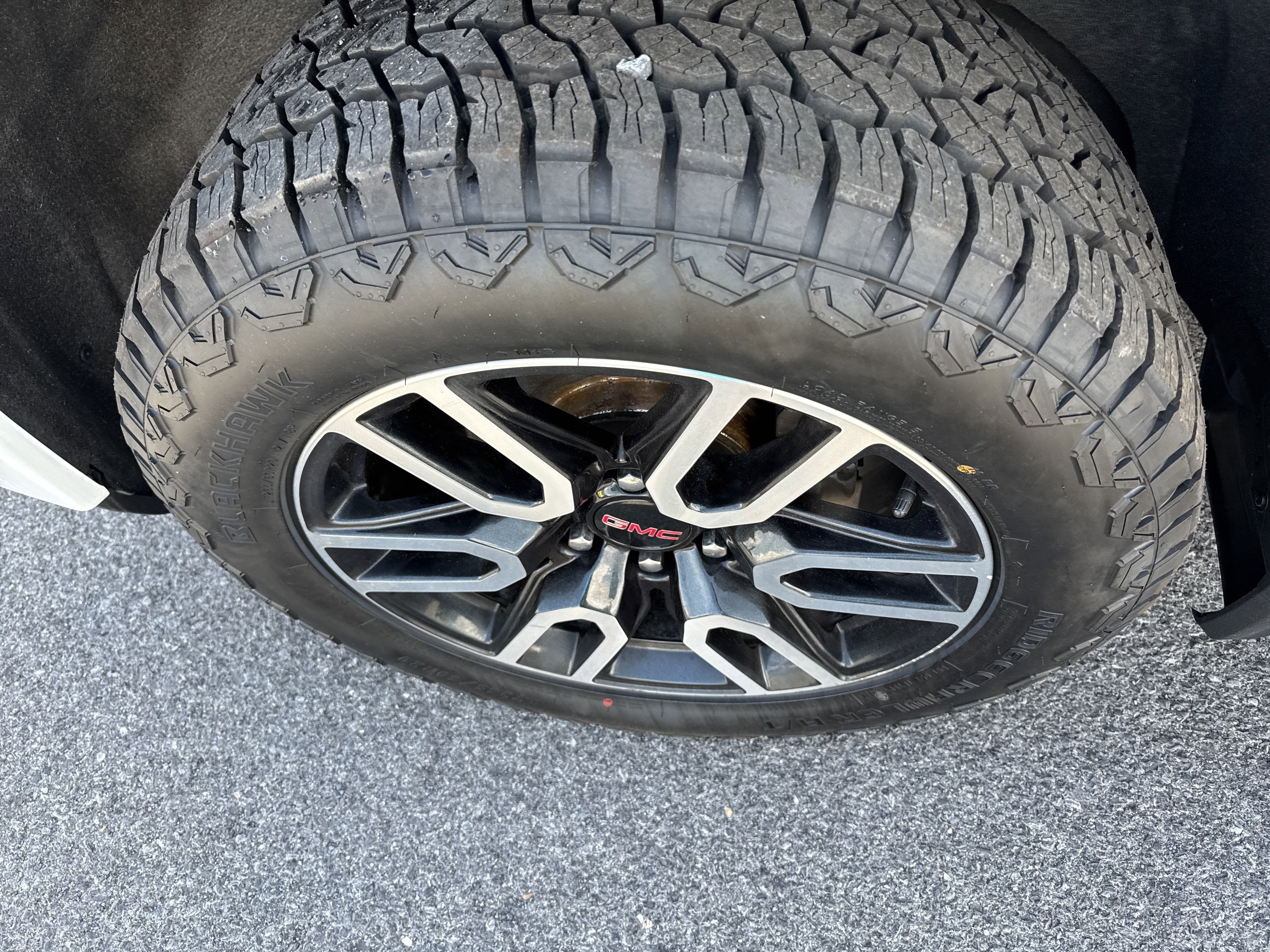 2022 GMC SIERRA 1500 LIMITED AT4