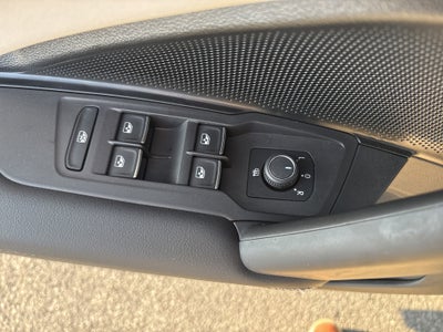 2025 Volkswagen TIGUAN SE