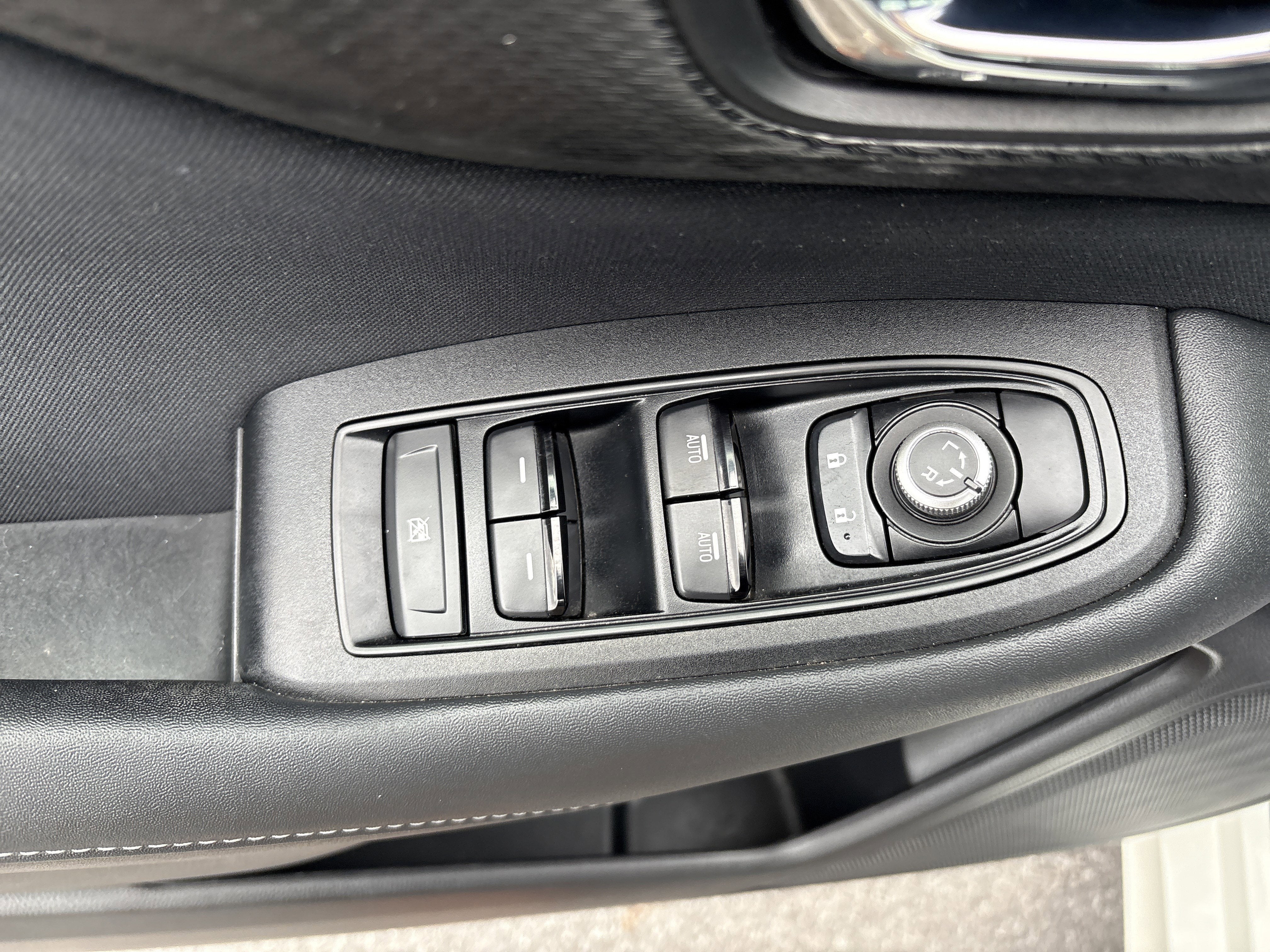 2022 Subaru LEGACY PREMIUM