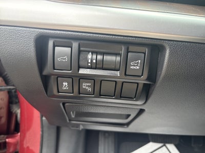 2017 Subaru OUTBACK LIMITED