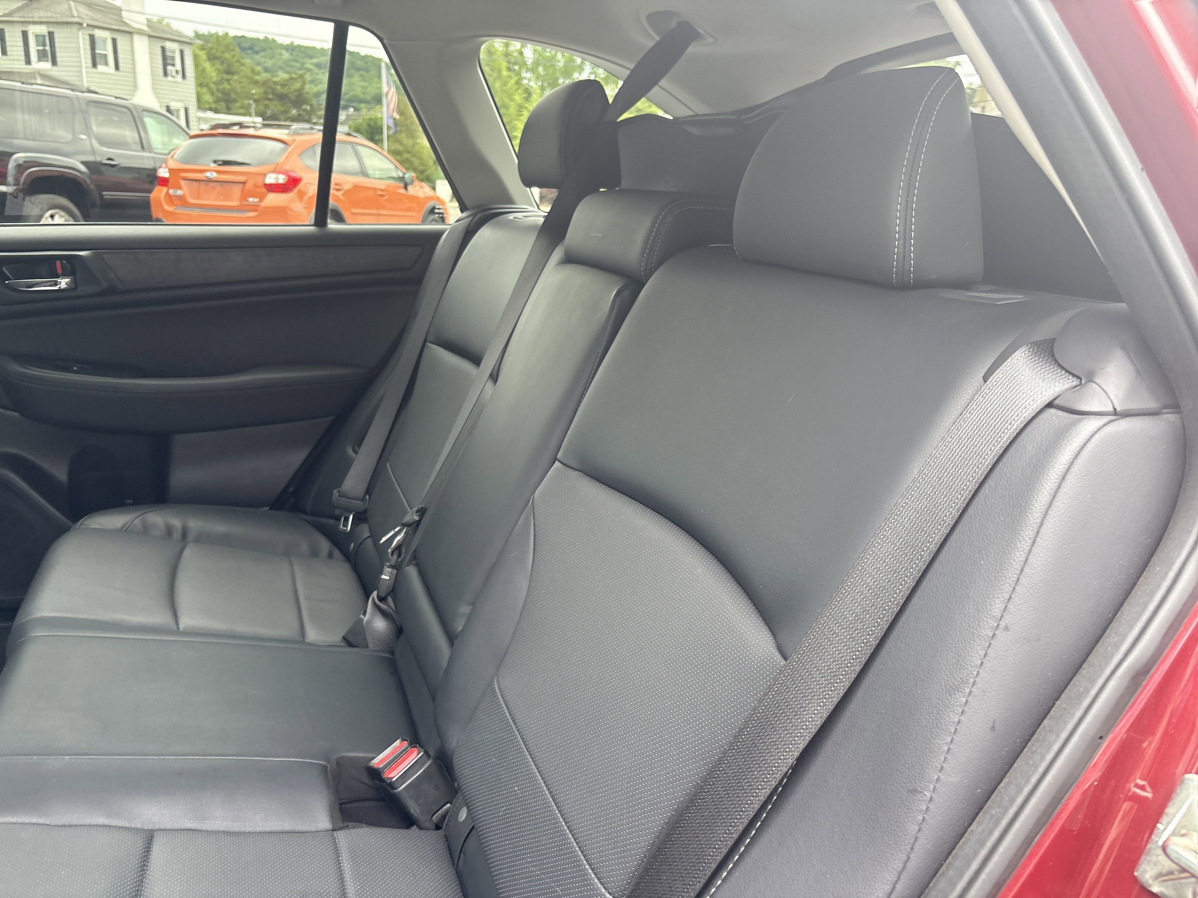 2017 Subaru OUTBACK LIMITED