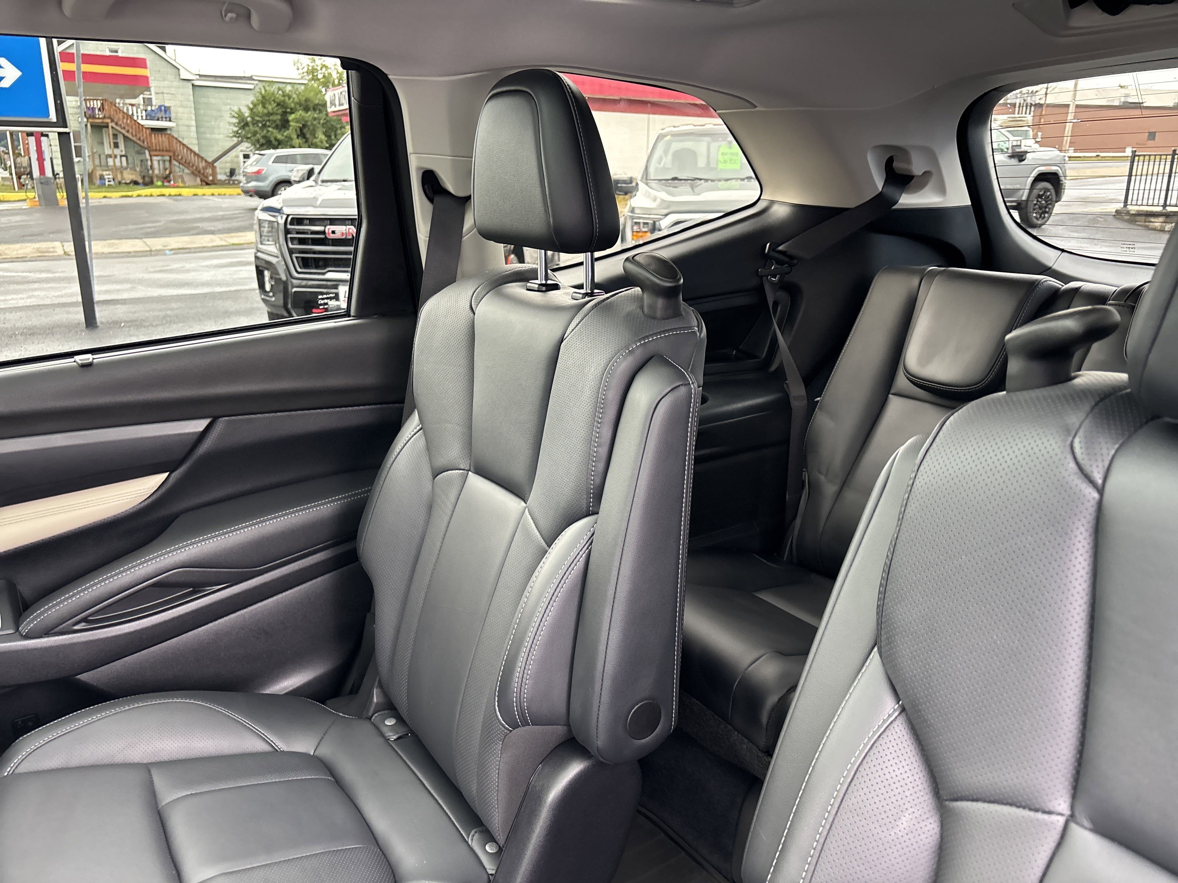 2021 Subaru ASCENT LIMITED