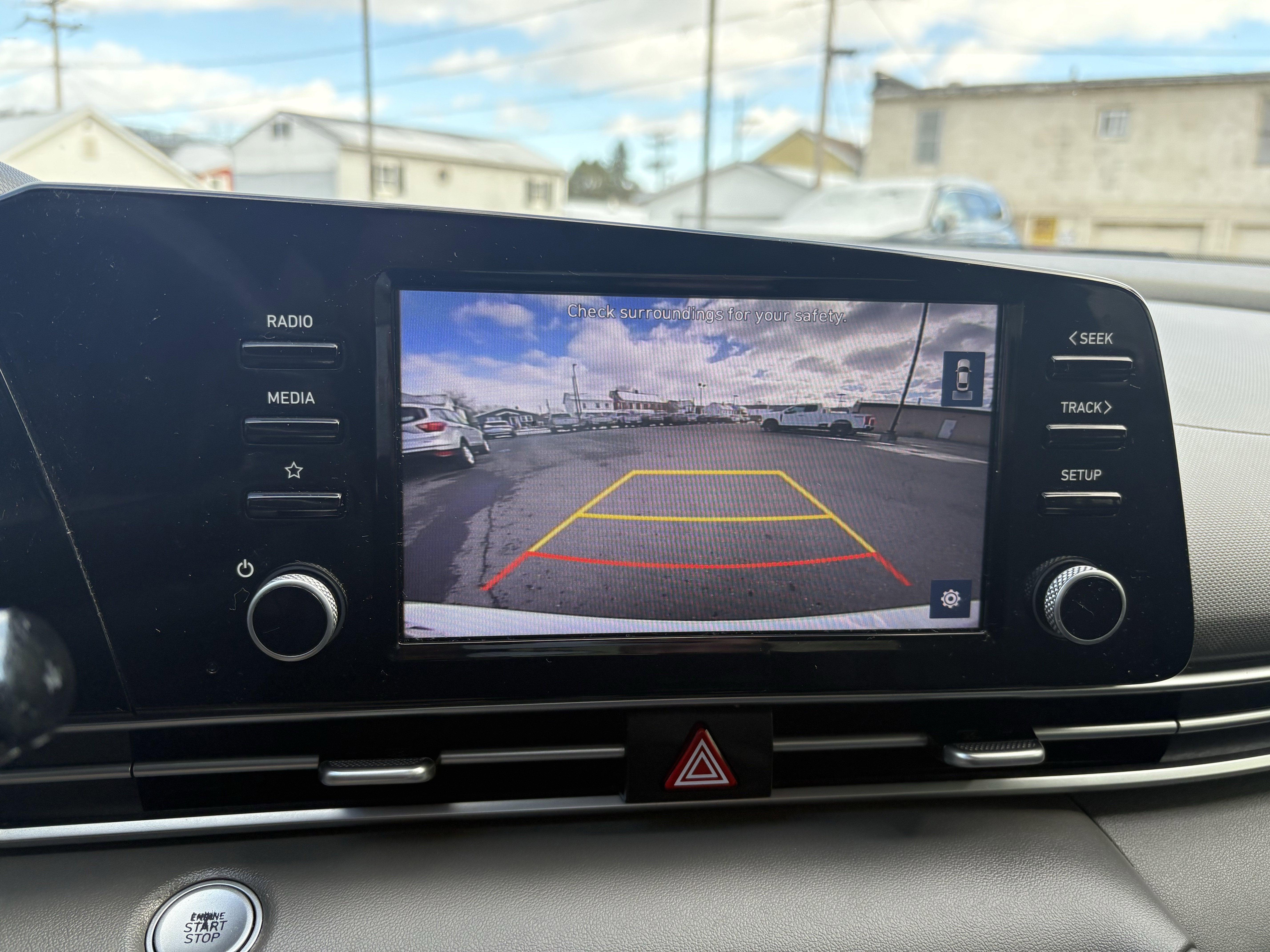 2021 Hyundai ELANTRA SEL