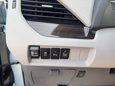 2015 Toyota Sienna XLE Premium
