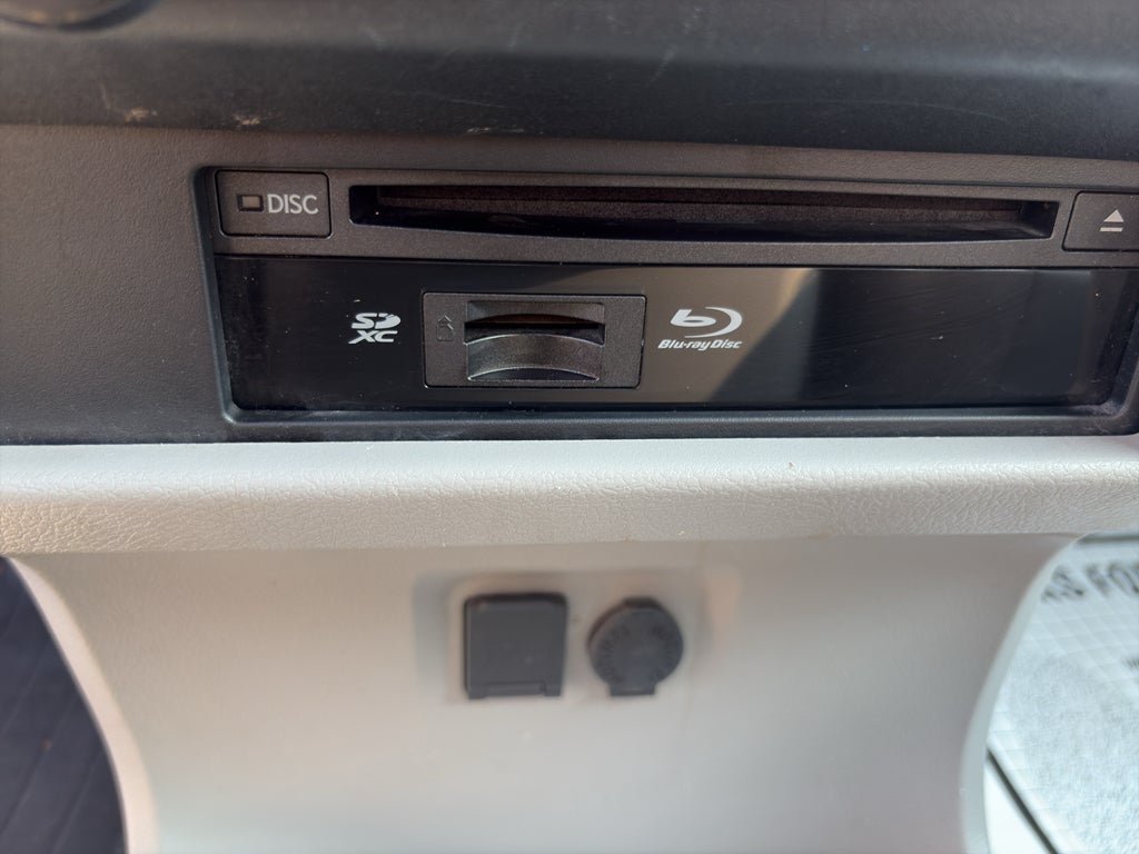2015 Toyota Sienna XLE Premium