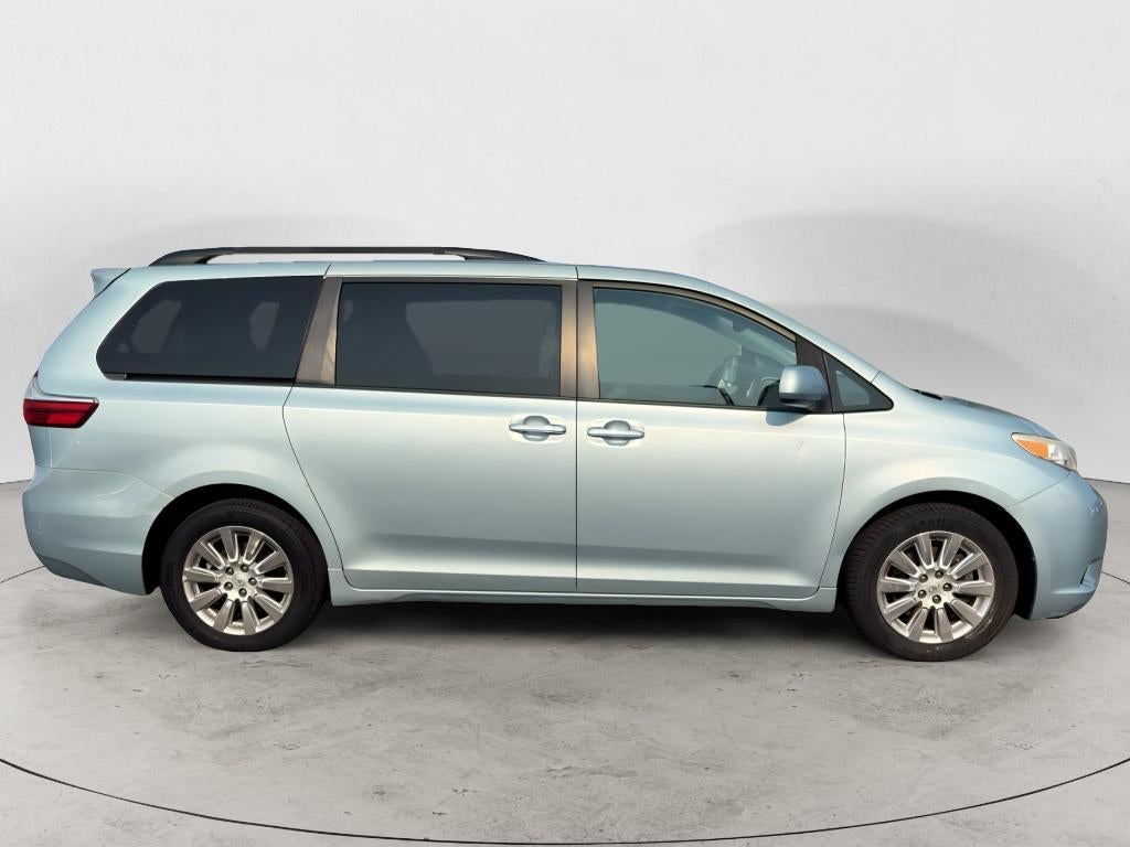 2015 Toyota Sienna XLE Premium