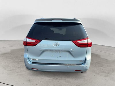 2015 Toyota Sienna XLE Premium