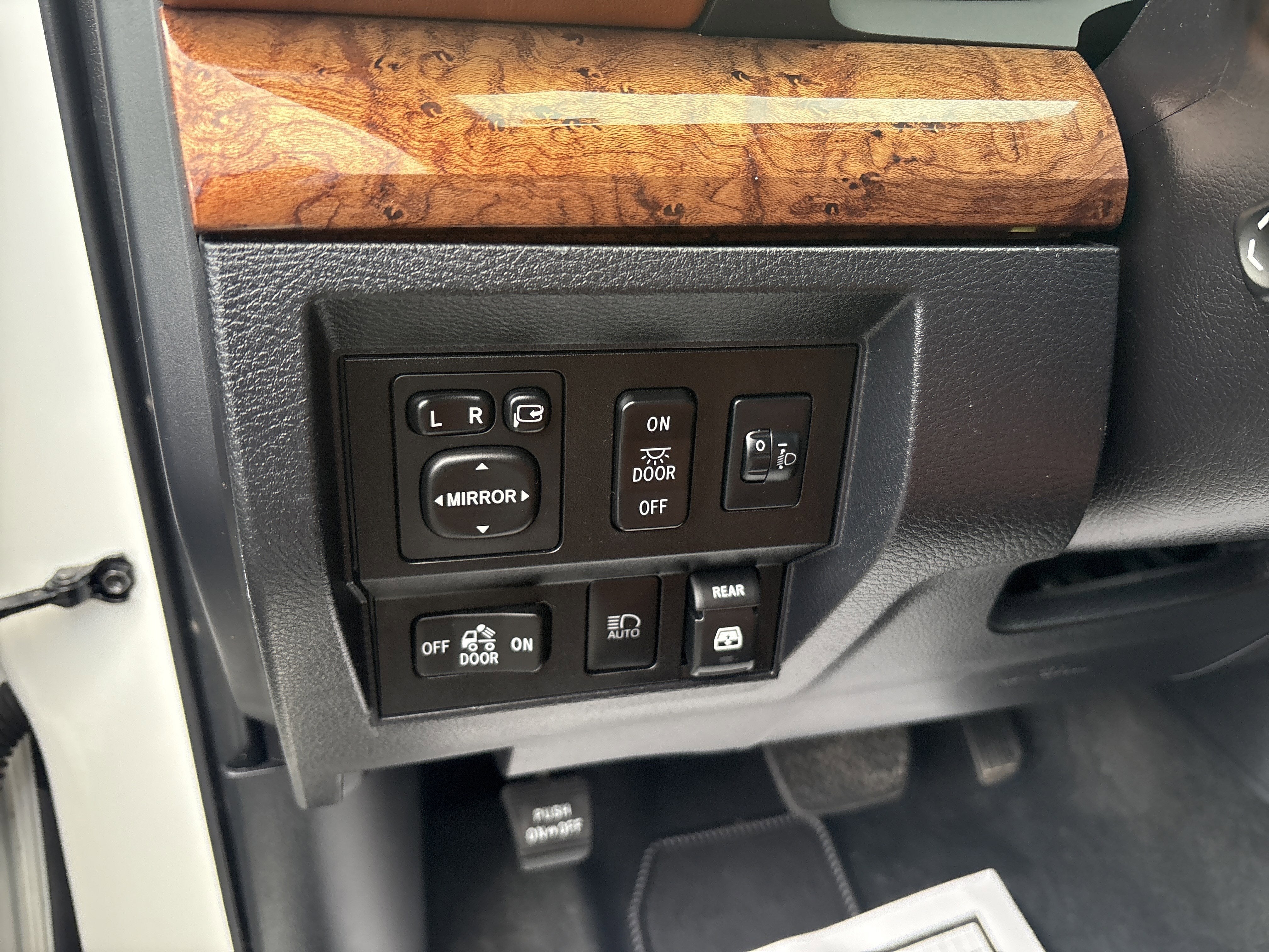 2019 Toyota TUNDRA 1794