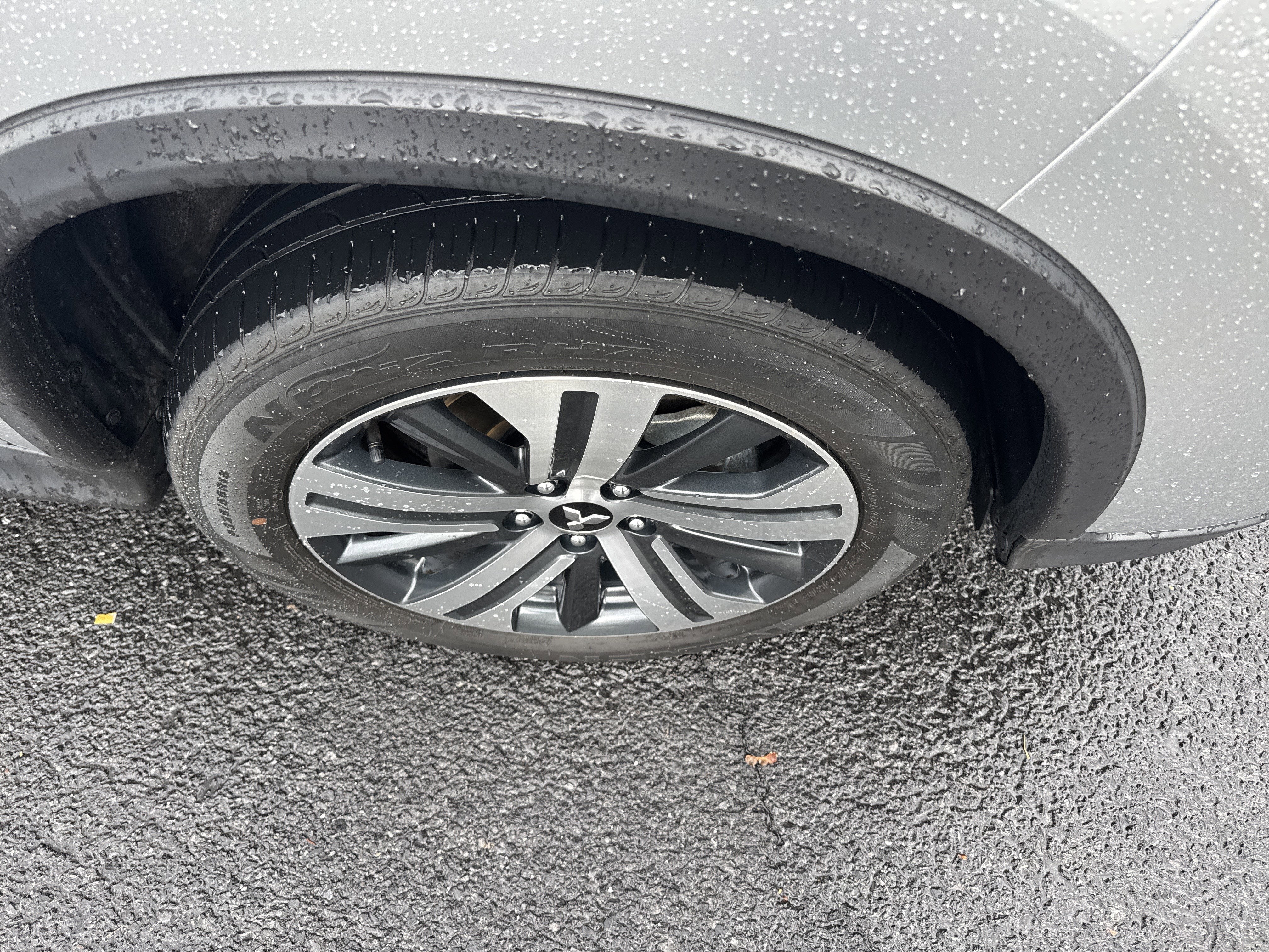 2024 Mitsubishi OUTLANDER SPORT SE