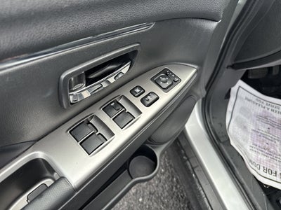 2024 Mitsubishi OUTLANDER SPORT SE