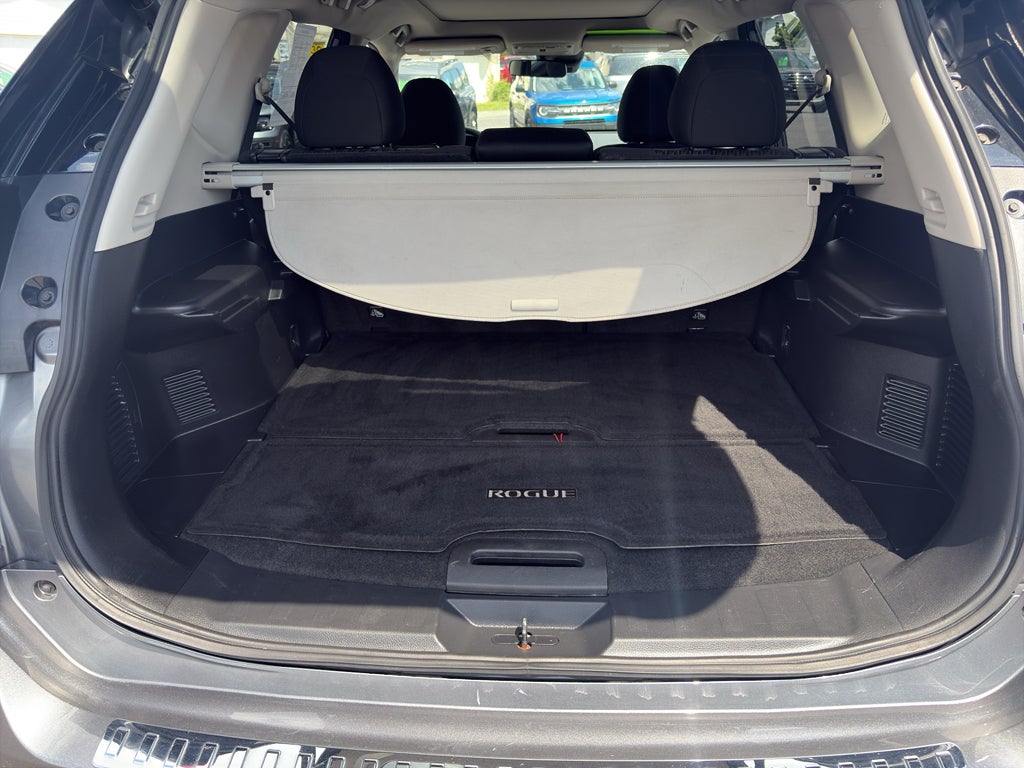 2020 Nissan Rogue SV