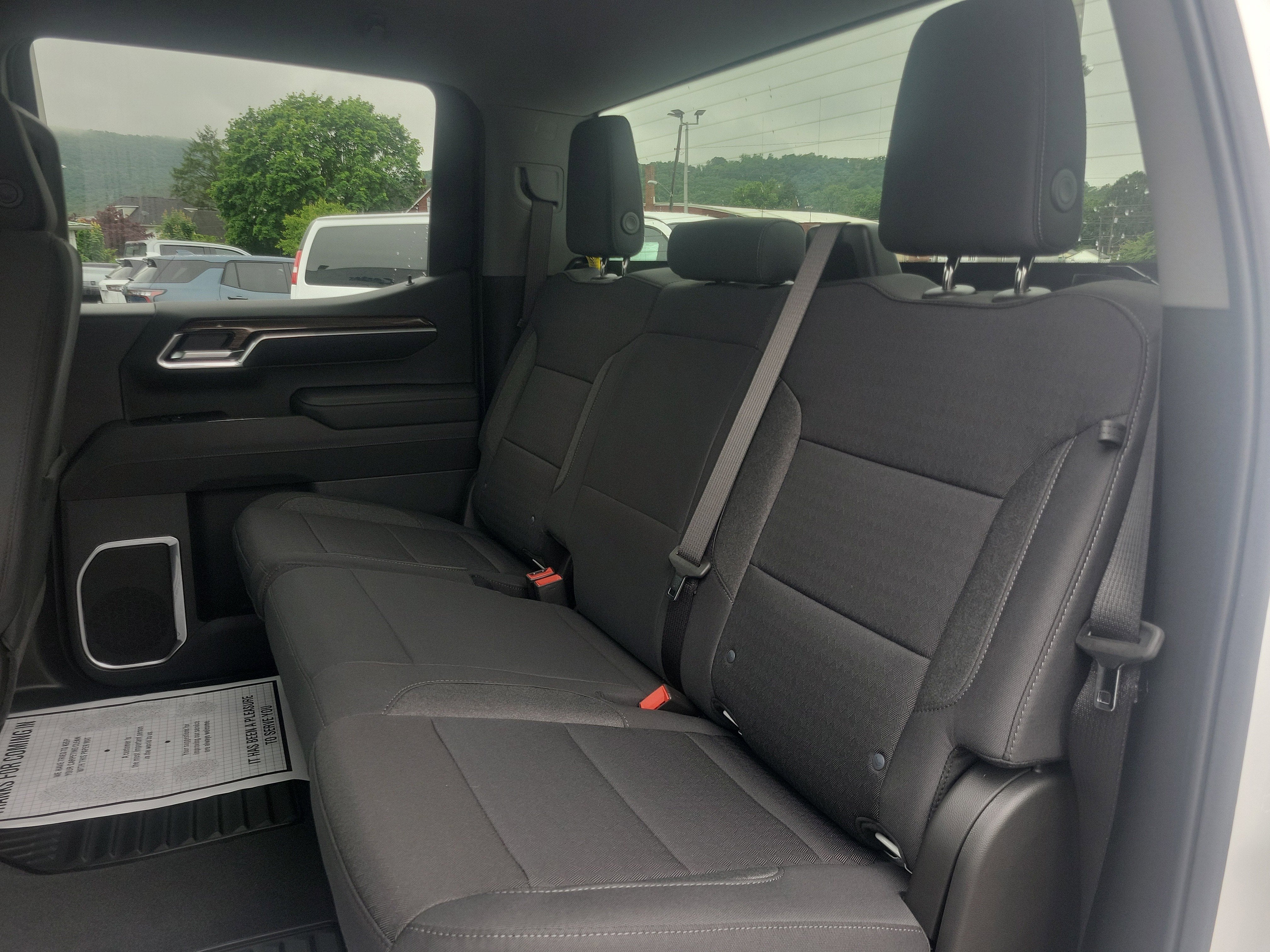 2025 Chevrolet Silverado 1500 LT (2FL)