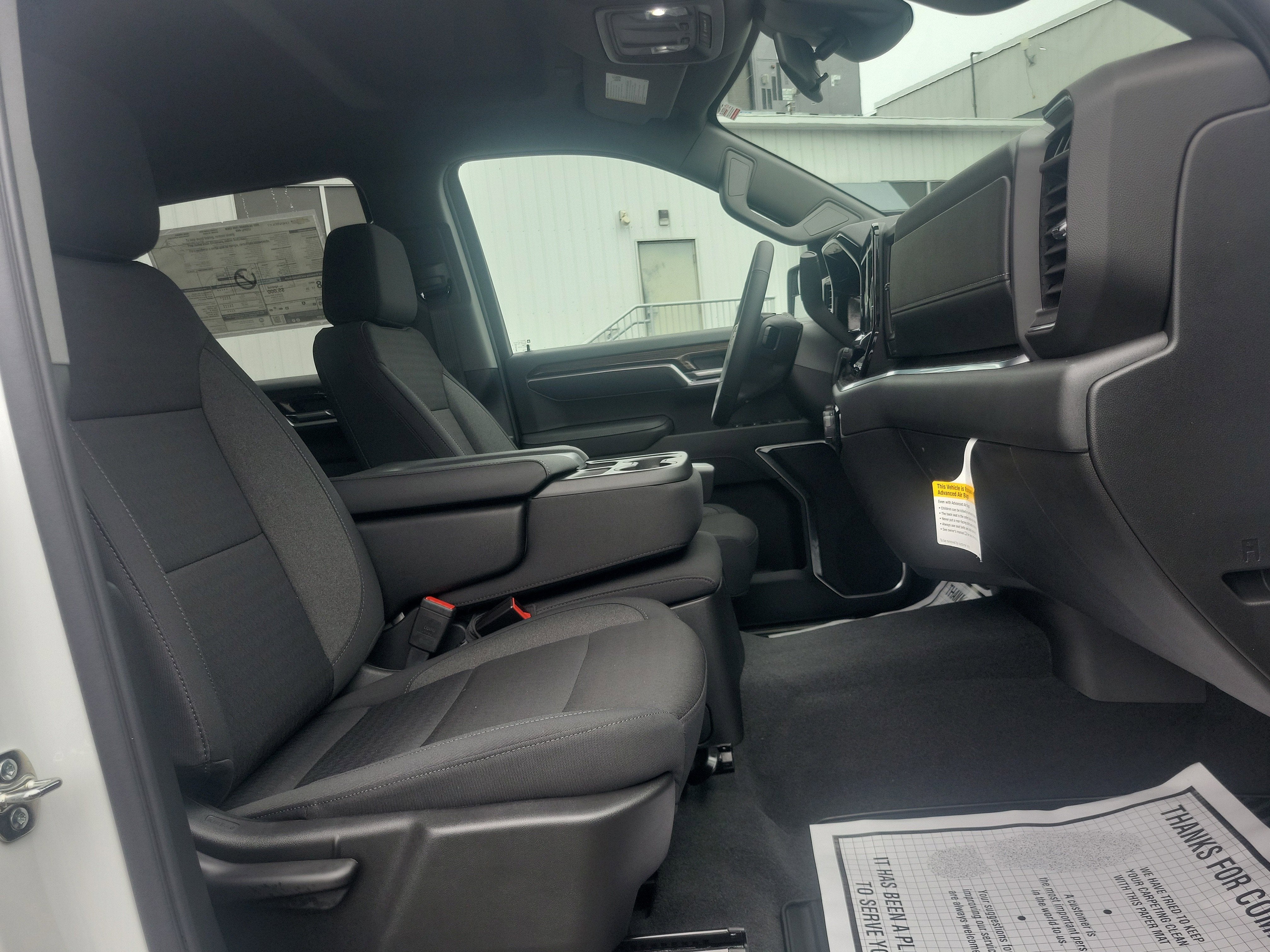 2025 Chevrolet Silverado 1500 LT (2FL)