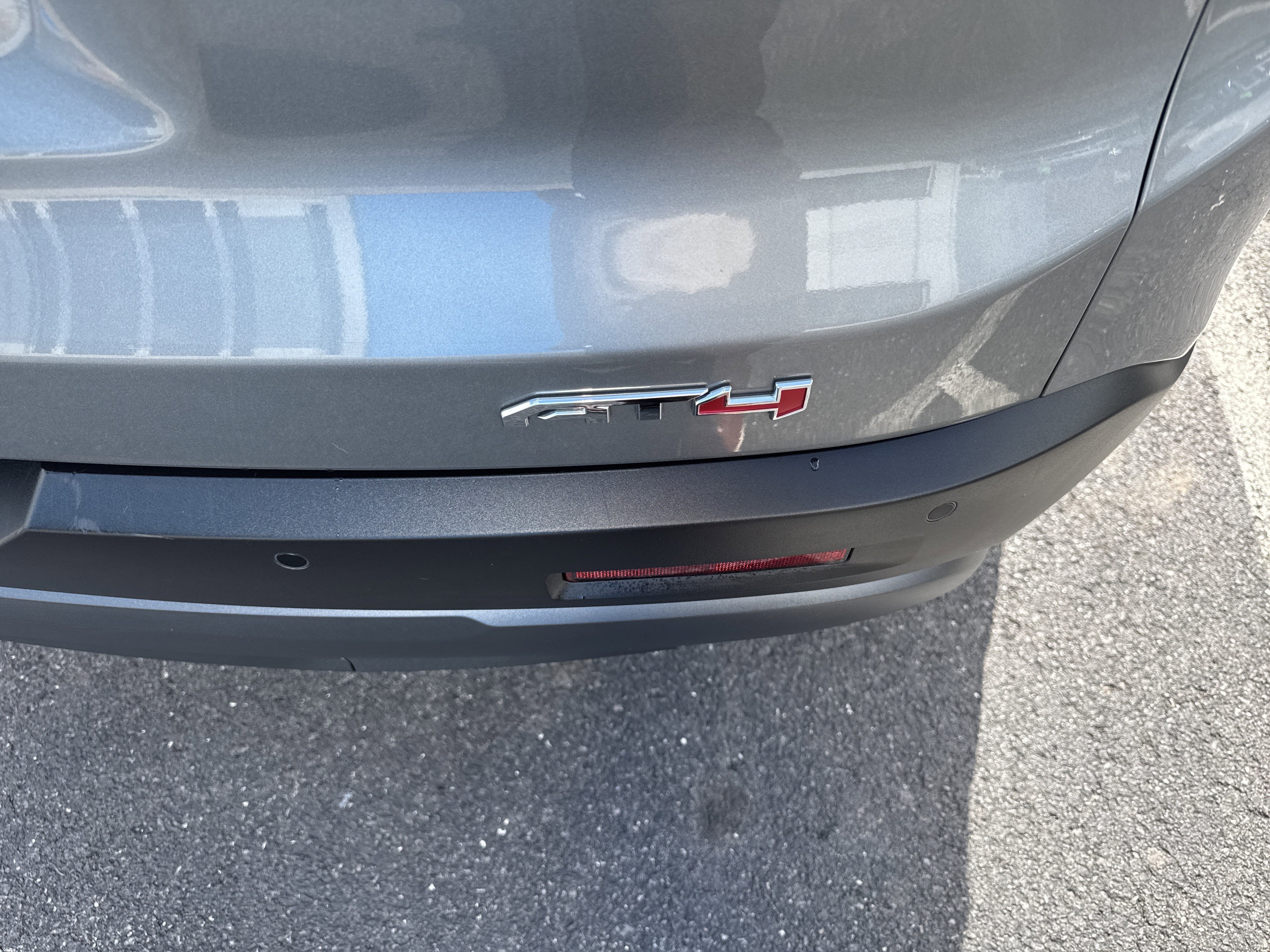 2023 GMC Acadia AT4