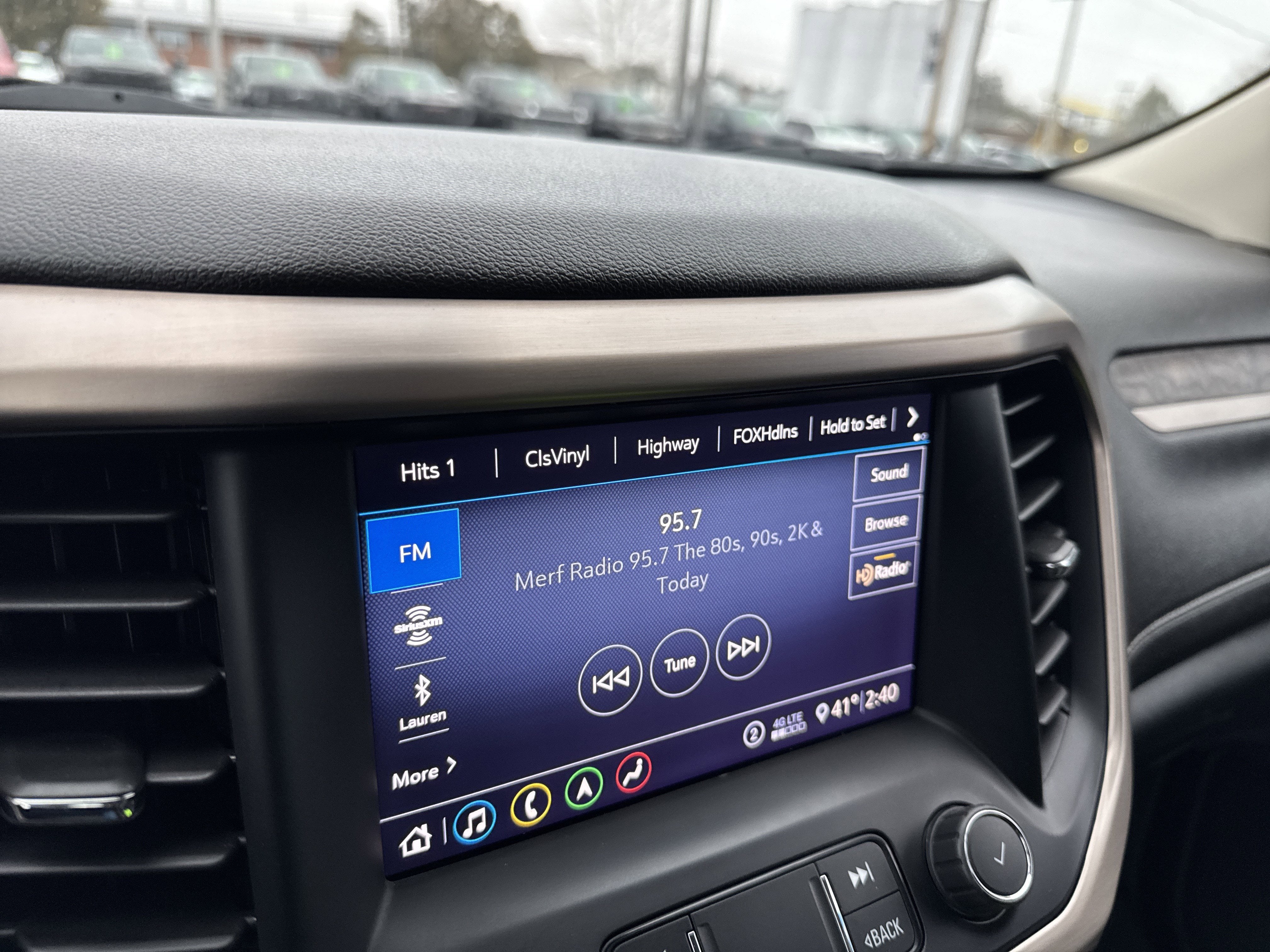 2020 GMC Acadia Denali