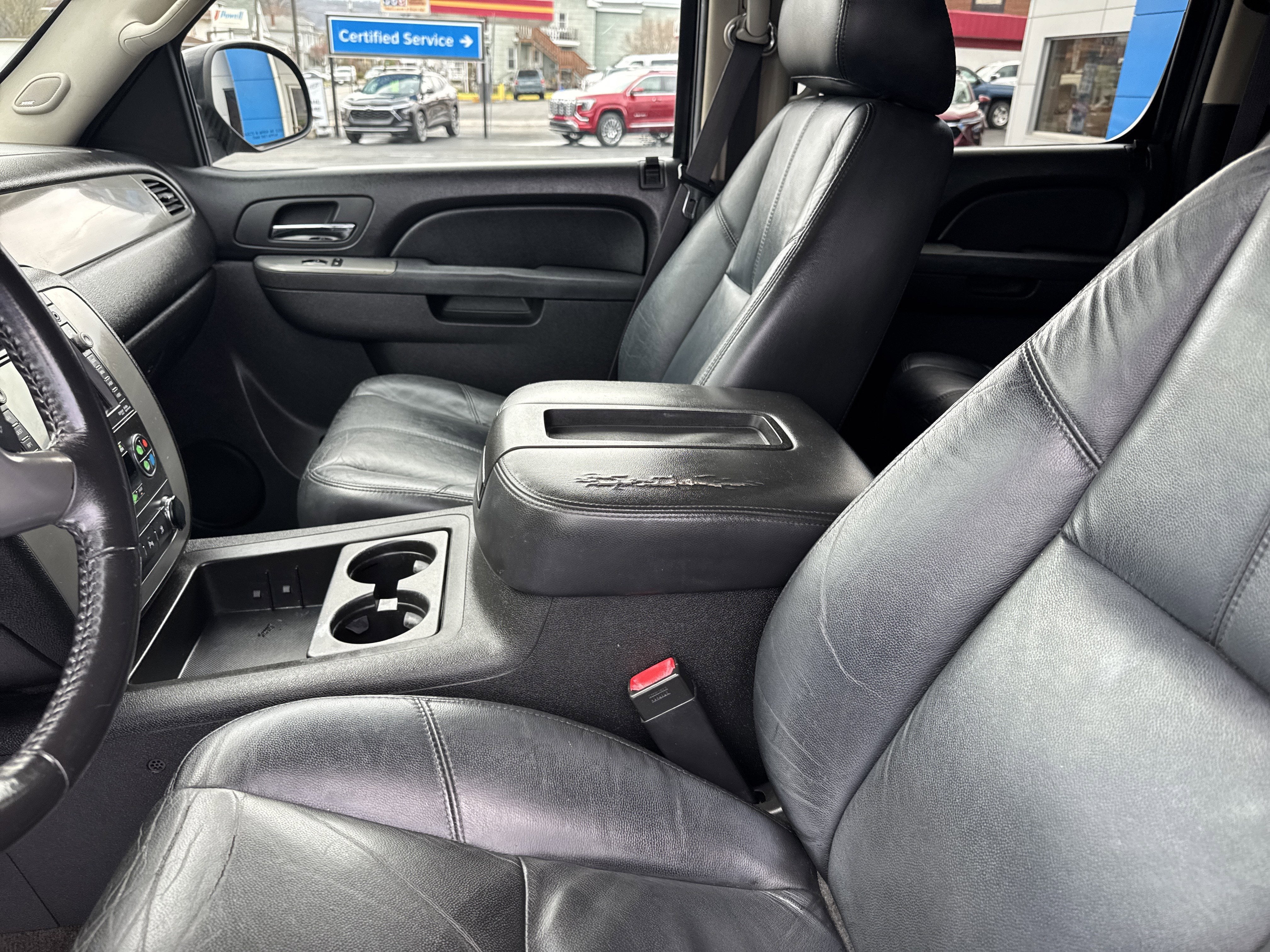 2011 Chevrolet Suburban LT