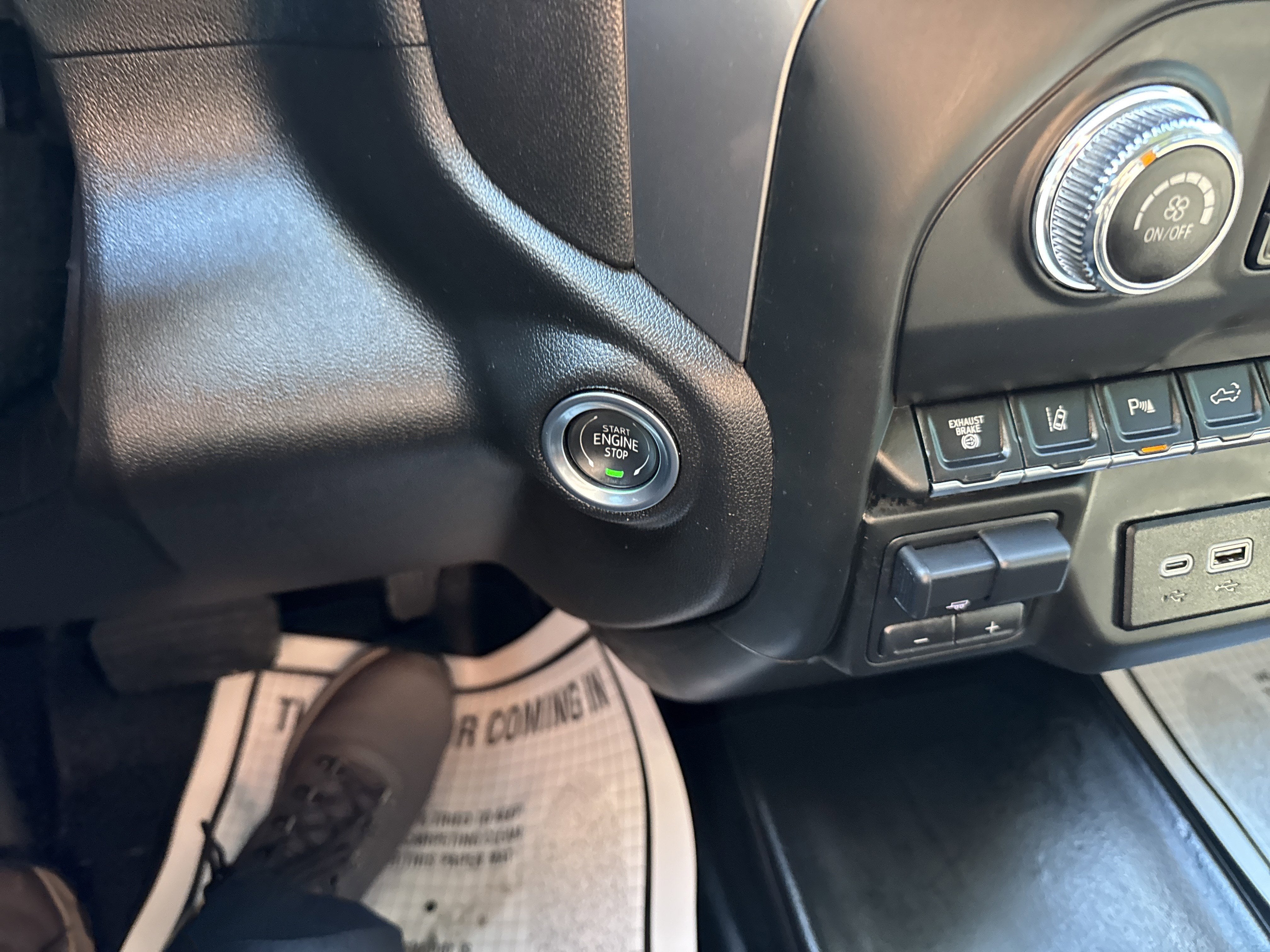 2024 GMC Sierra 2500 HD Pro