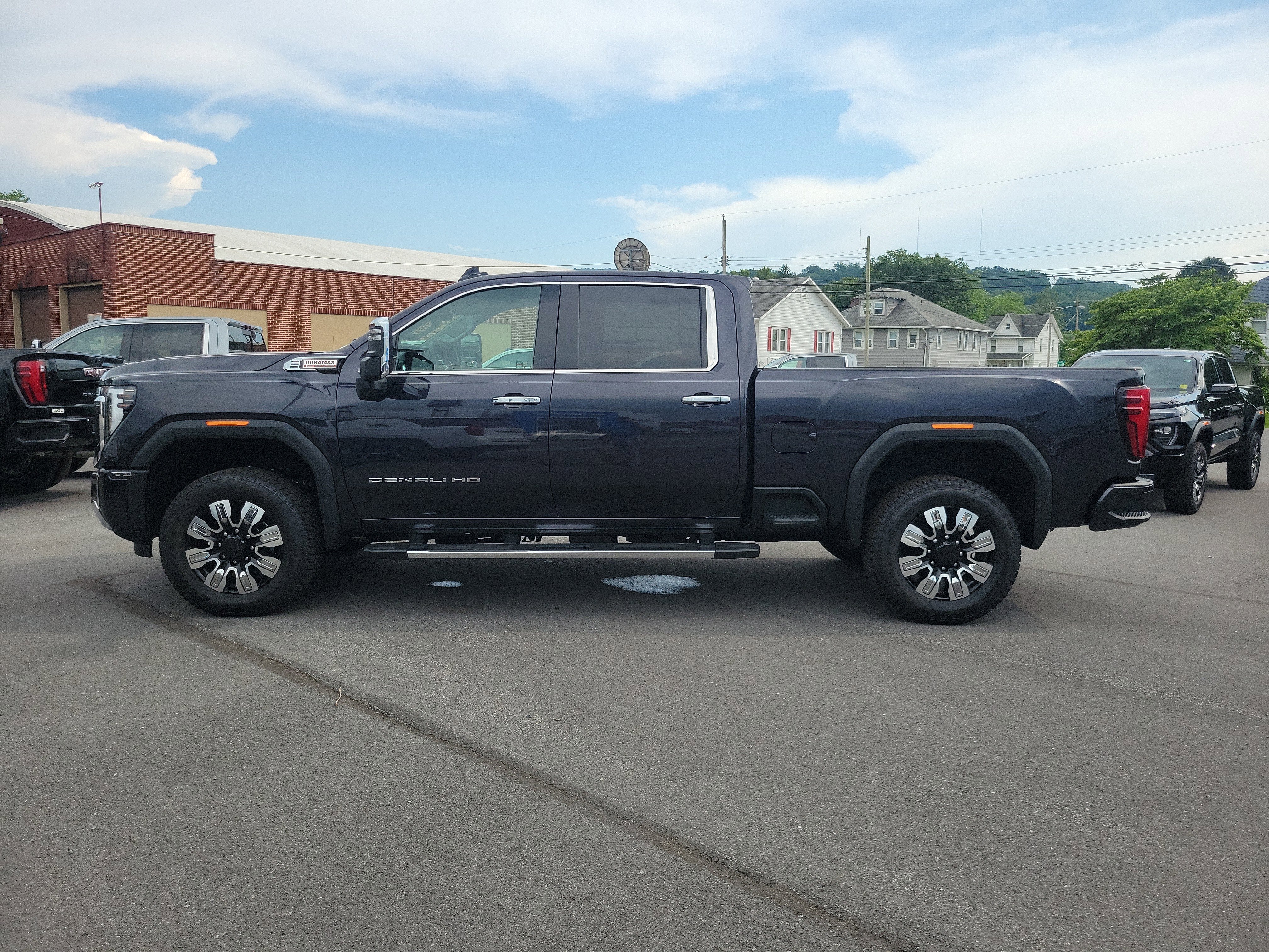2025 GMC Sierra 2500 HD Denali