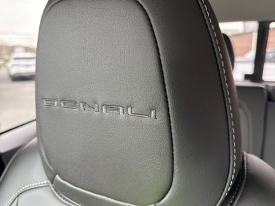 2022 GMC Canyon Denali