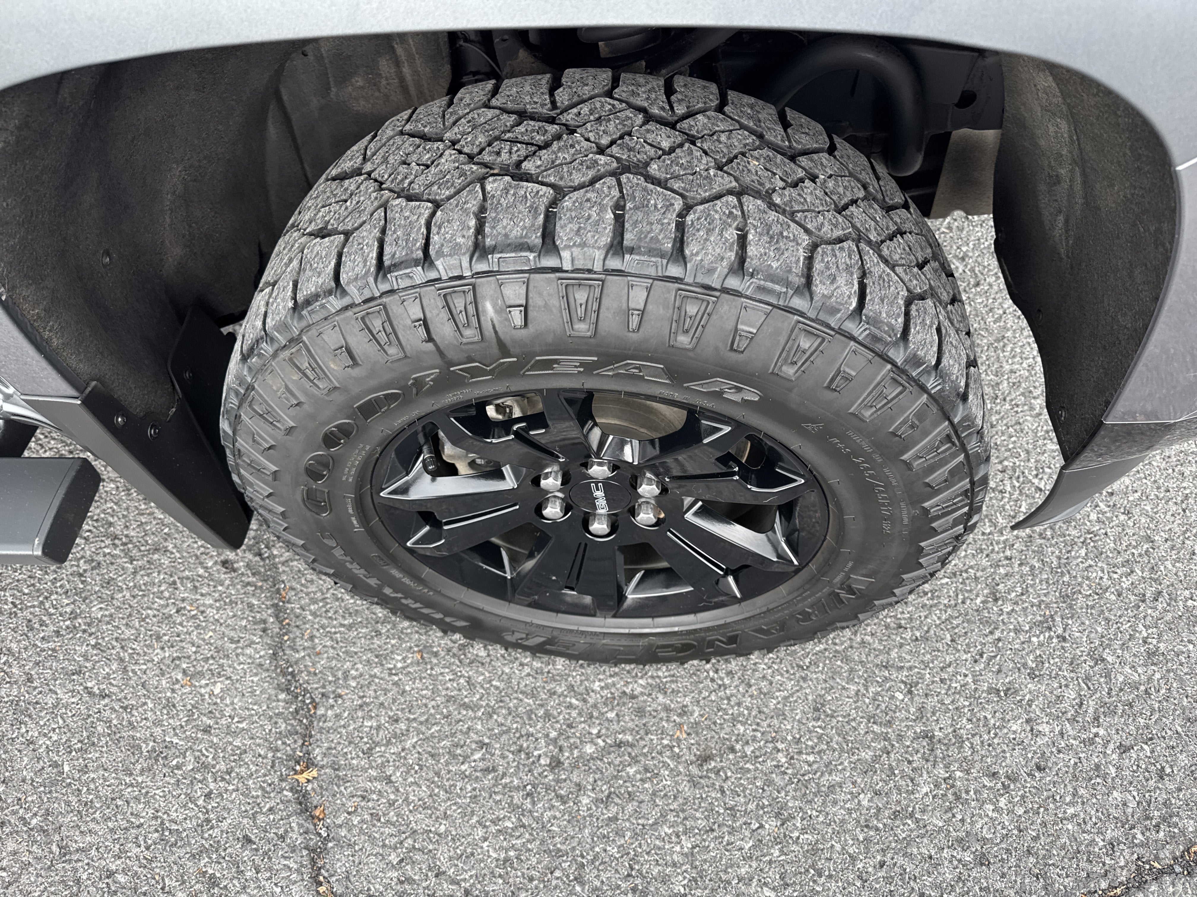 2022 GMC Canyon AT4 - Leather