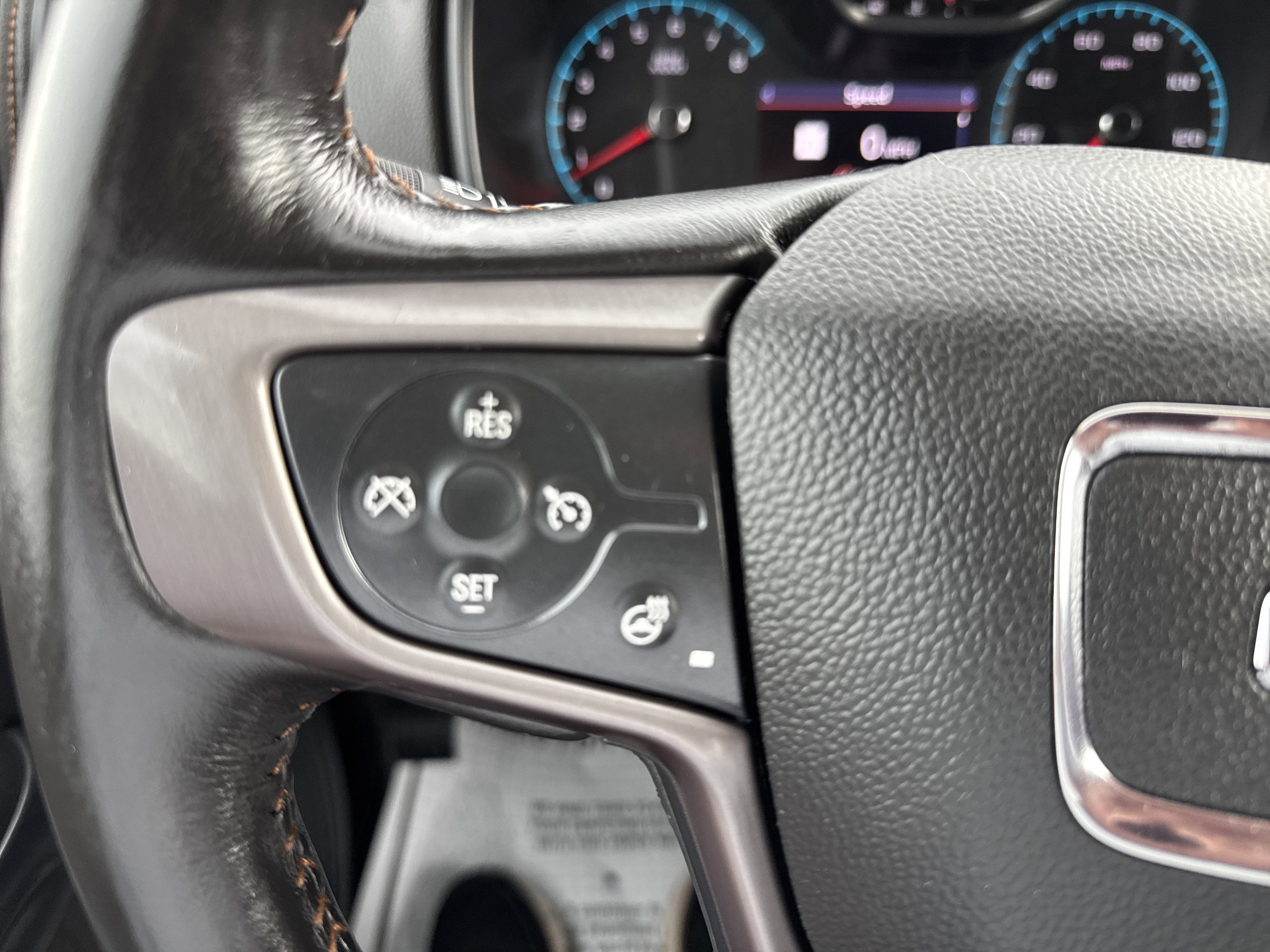 2022 GMC Canyon AT4 - Leather