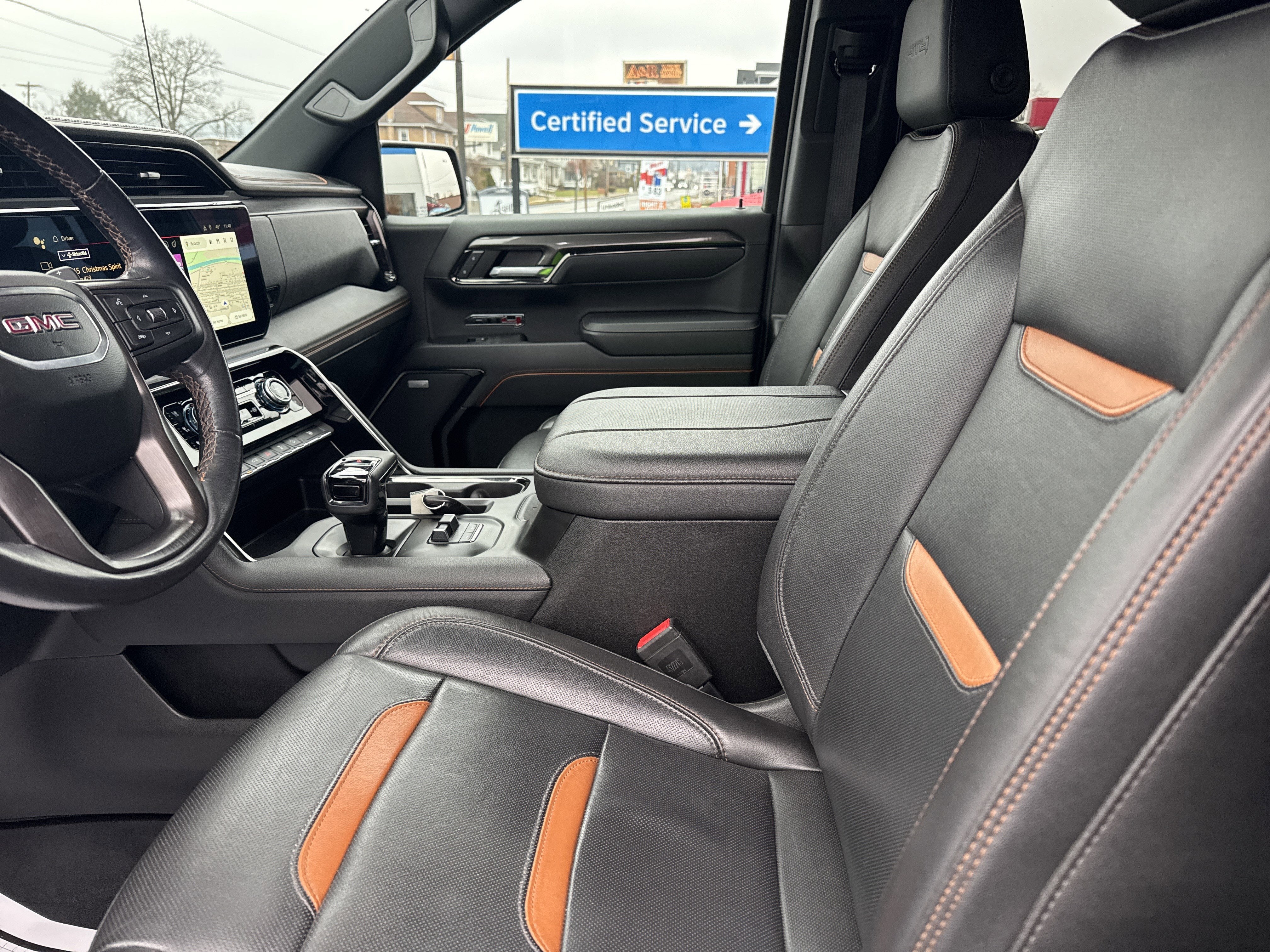 2023 GMC Sierra 1500 AT4