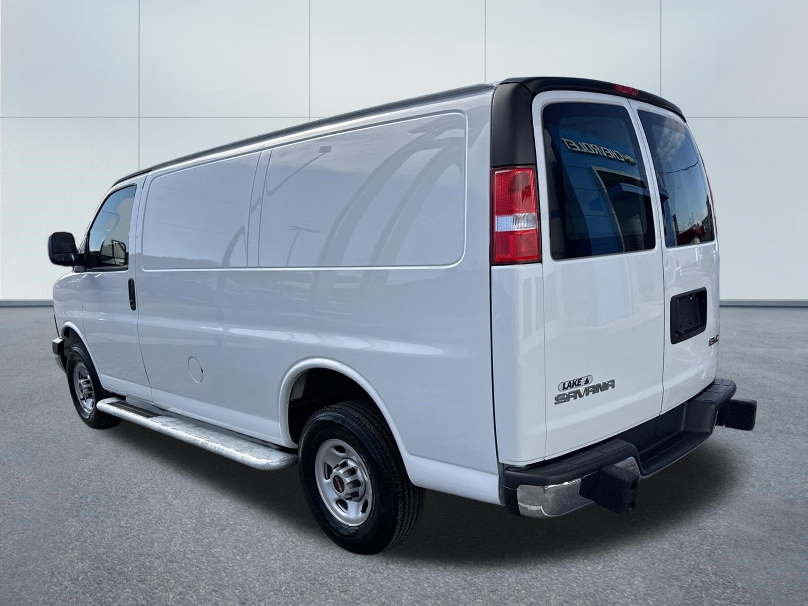 2024 GMC Savana Cargo 2500 Work Van