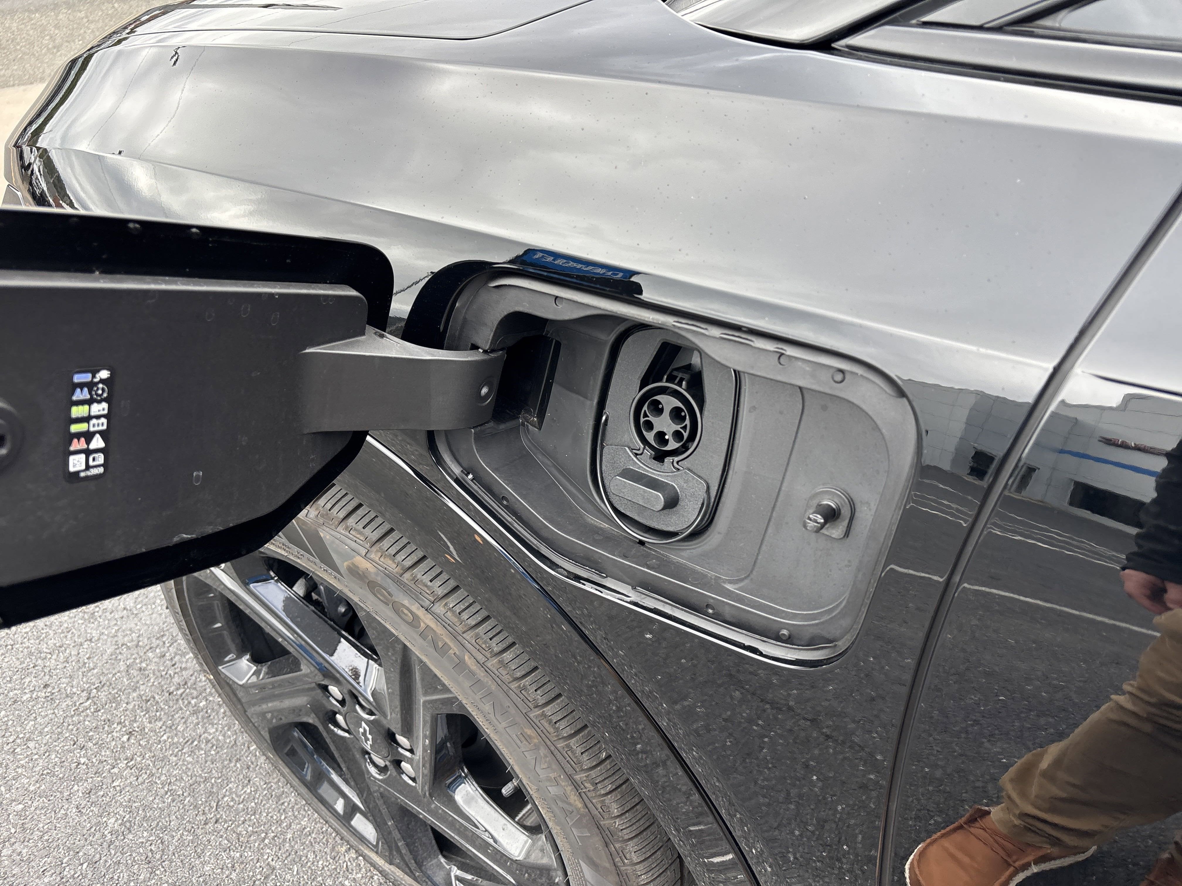 2025 Chevrolet Equinox EV RS