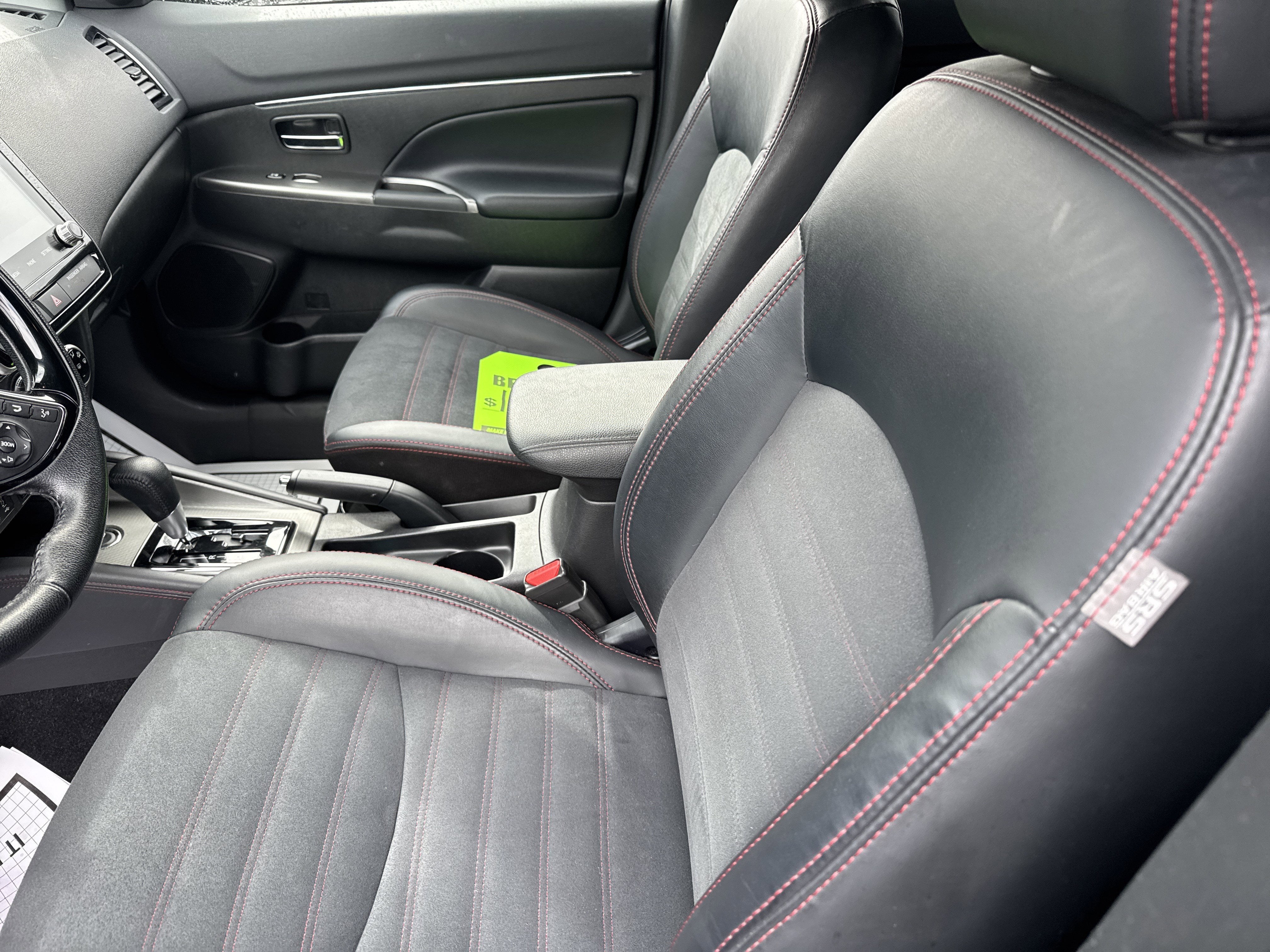 2024 Mitsubishi Outlander Sport S