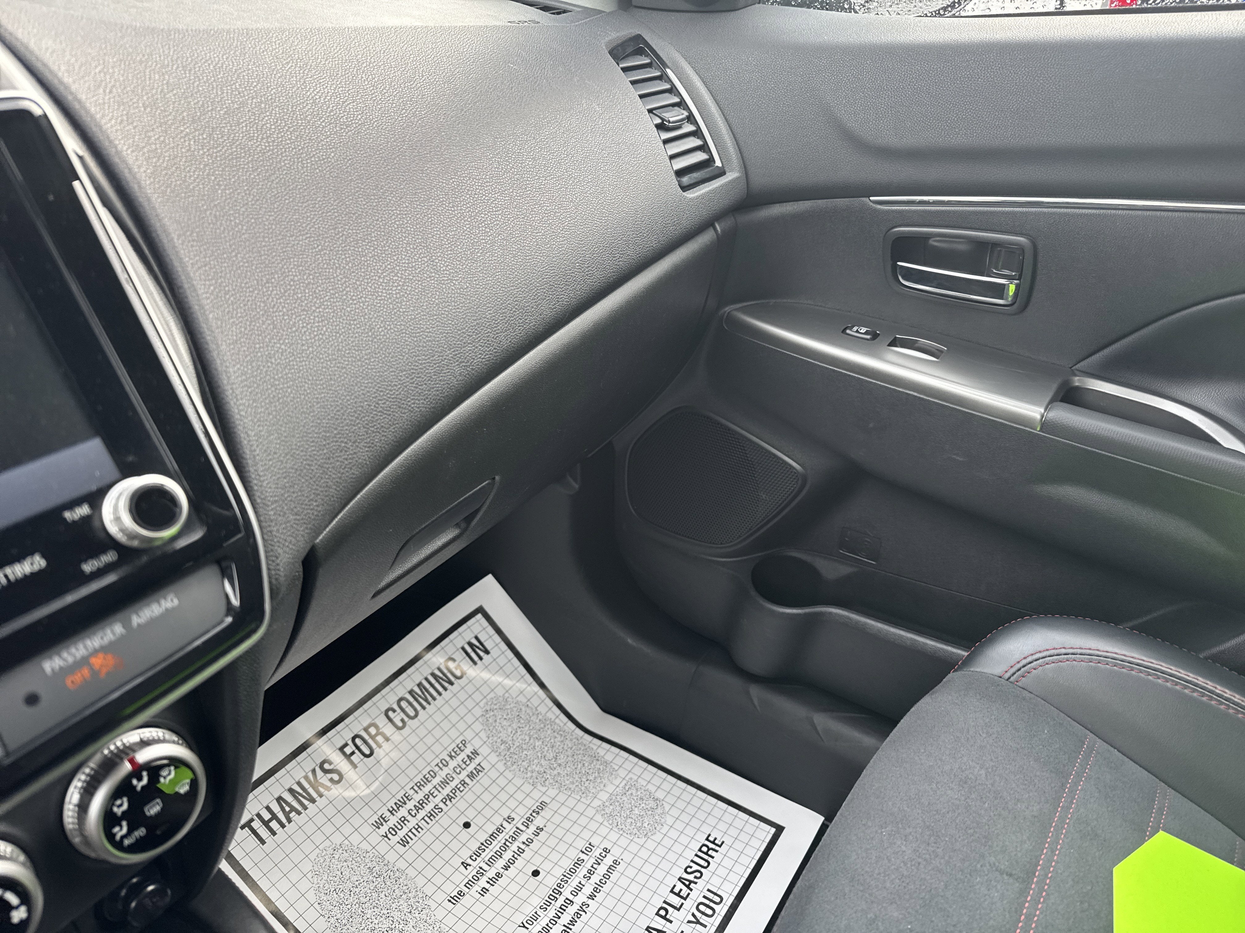 2024 Mitsubishi Outlander Sport S